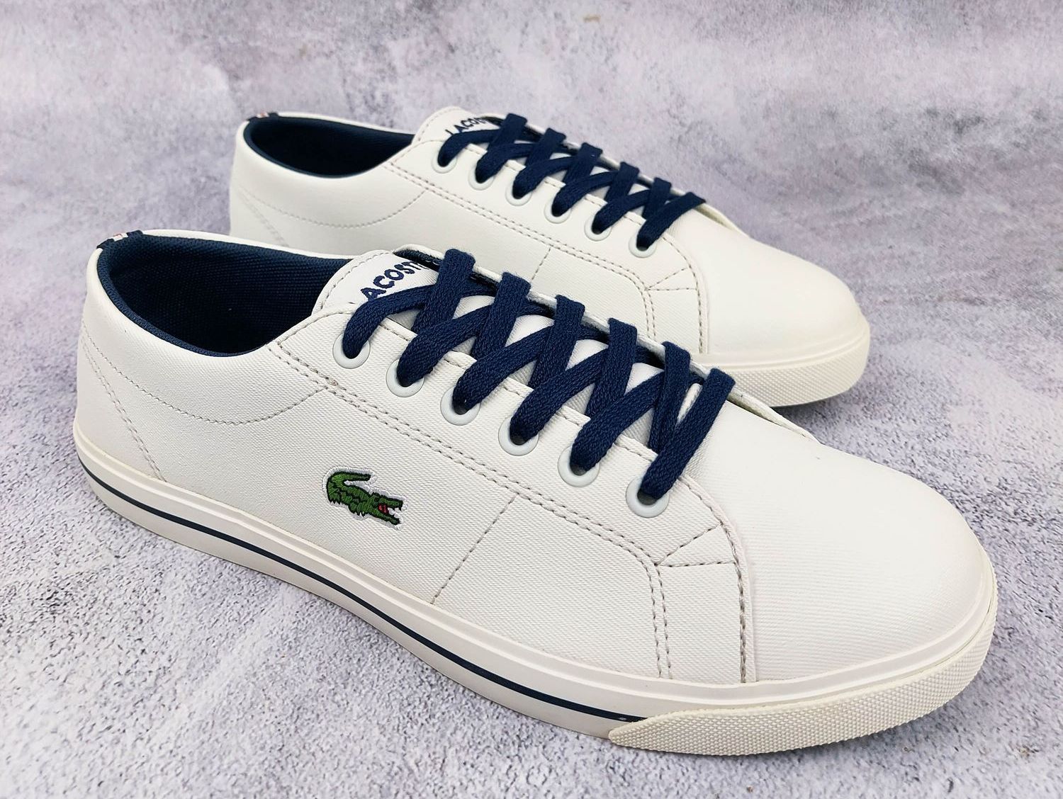gdzie są produkowane buty lacoste