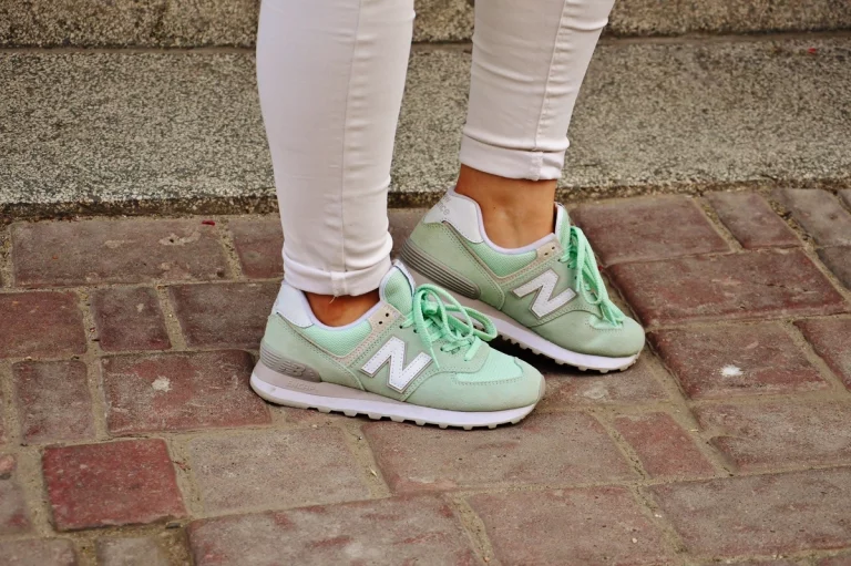 Miętowy musthave / New Balance WL574ESM