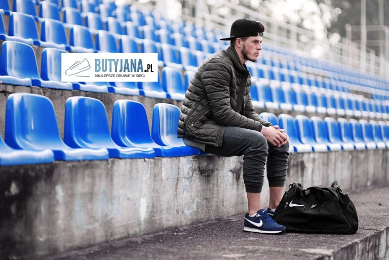 Męskie buty sportowe Nike Md Runner TXT “Midnight Navy White Wolf Grey”