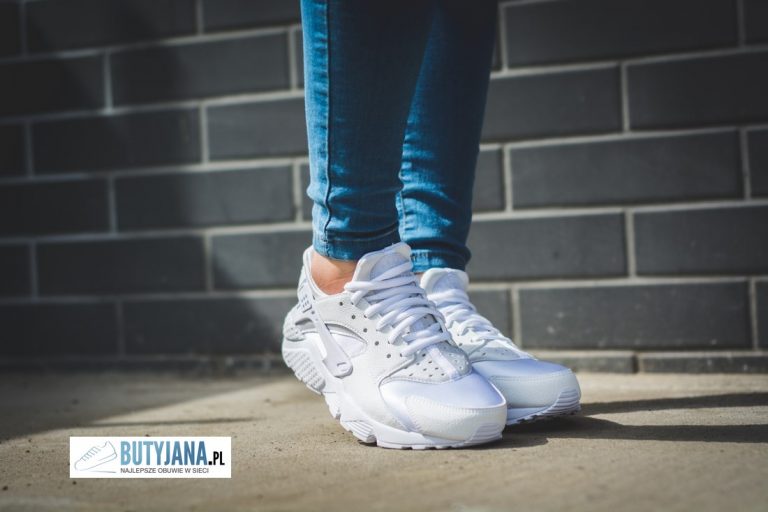 Jak wygląda Nike Air Huarache Run Wmns 634835-108 White/White