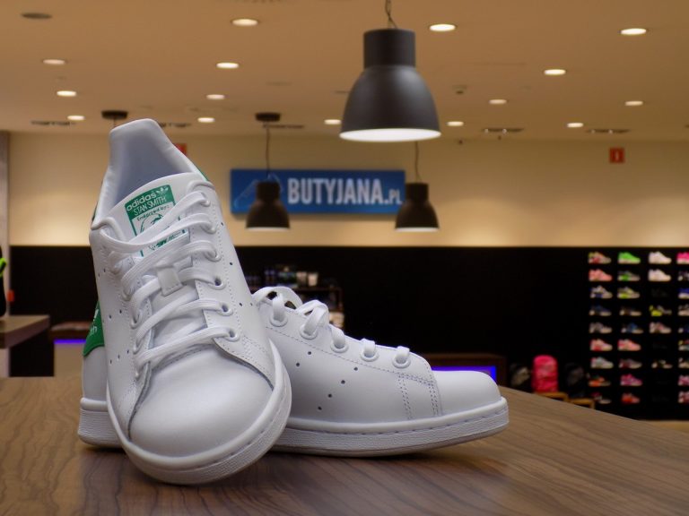 Damskie obuwie sportowe Adidas – nowe modele już w sklepie !