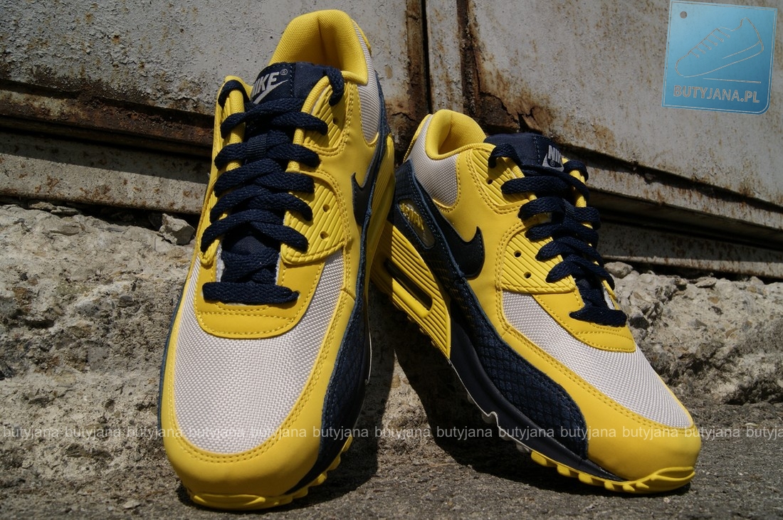 tanie buty sportowe nike