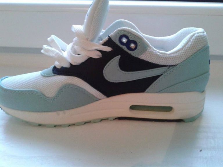Weryfikujemy damskie Nike Air Max 1 319986-102
