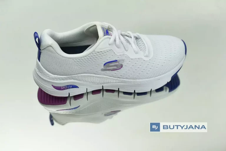 Buty sportowe marki Skechers – pełen komfort przez cały dzień
