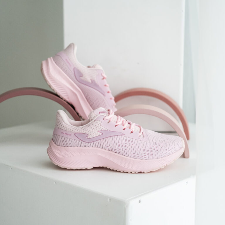 10 sposobów na śmierdzące buty