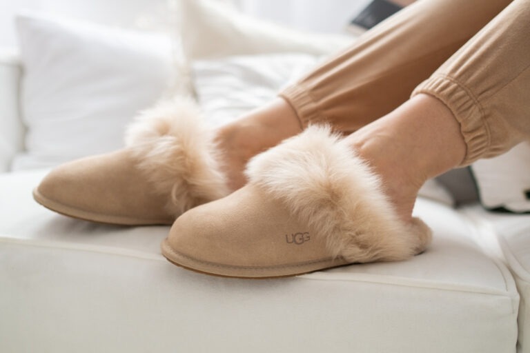 kapcie UGG
