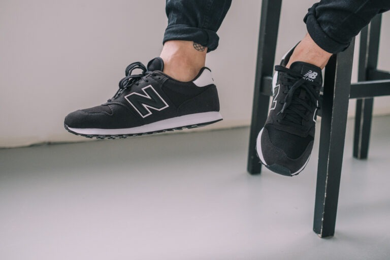 Jakie sneakersy męskie do 400 zł? Przegląd modeli 2024