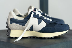 New Balance U327WRJ