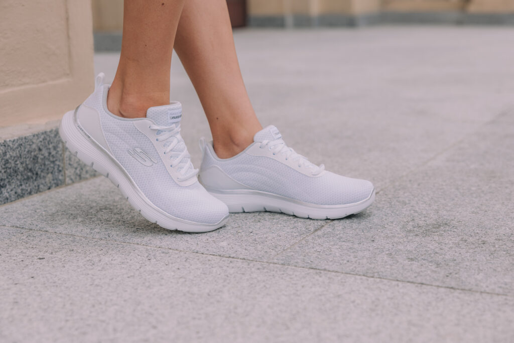 Jak czyścić buty Skechers - przewodnik krok po kroku
